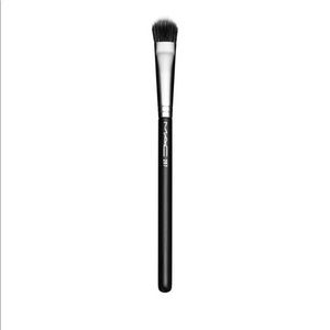 MAC 287 Duo Fibre Eye Shadow Brush